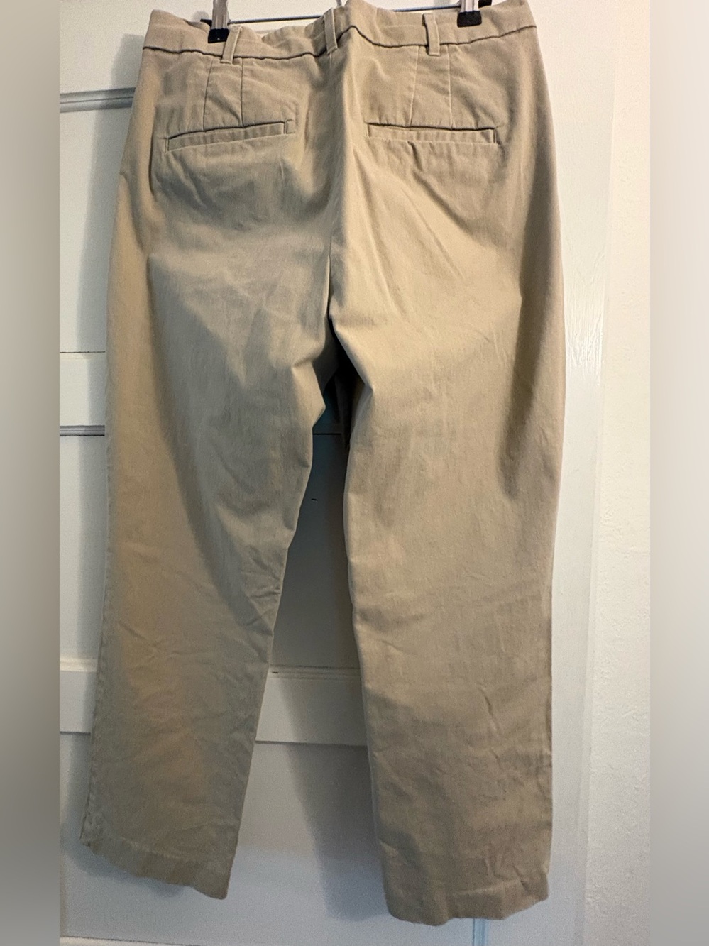 Women’s Khaki Chino Pants Gap. Size 12